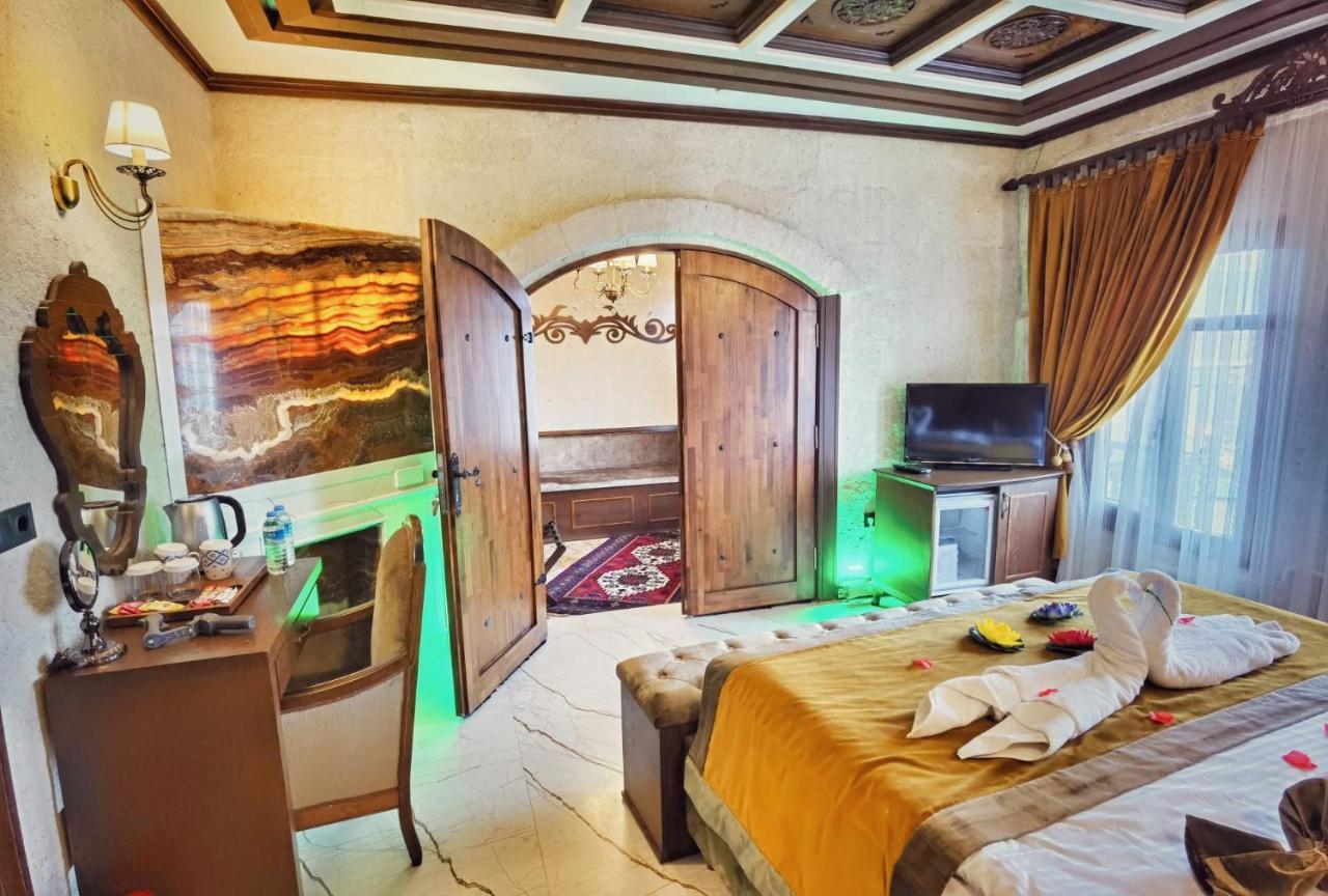 La Perla Cave Cappadocia Bed & Breakfast Юргюп Екстериор снимка