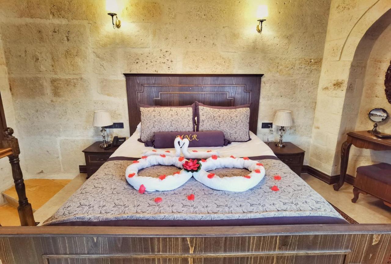 La Perla Cave Cappadocia Bed & Breakfast Юргюп Екстериор снимка